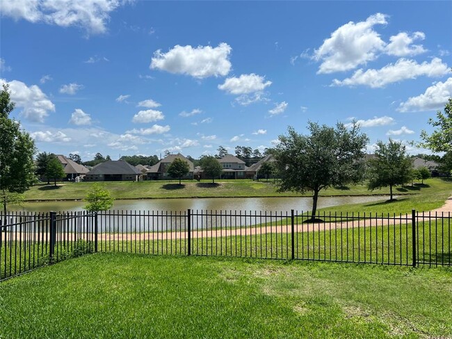 Building Photo - 24506 Raven Cliff Falls Dr