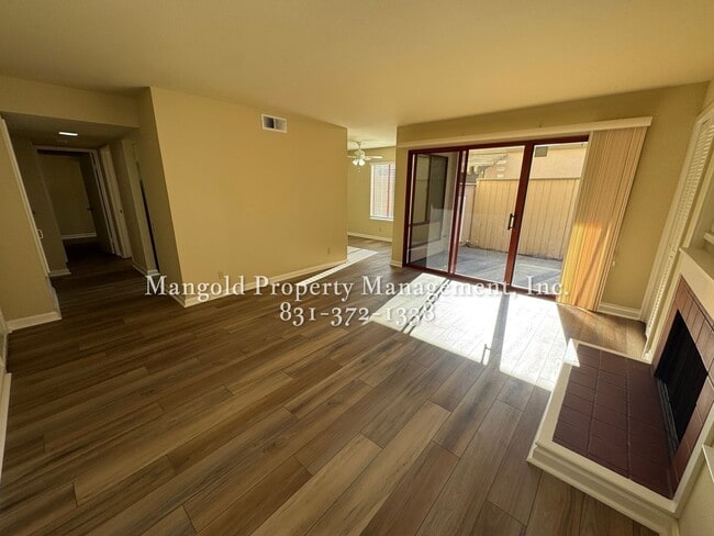 Building Photo - 2-Bedroom 1-Bath Condo with Fireplace, New...