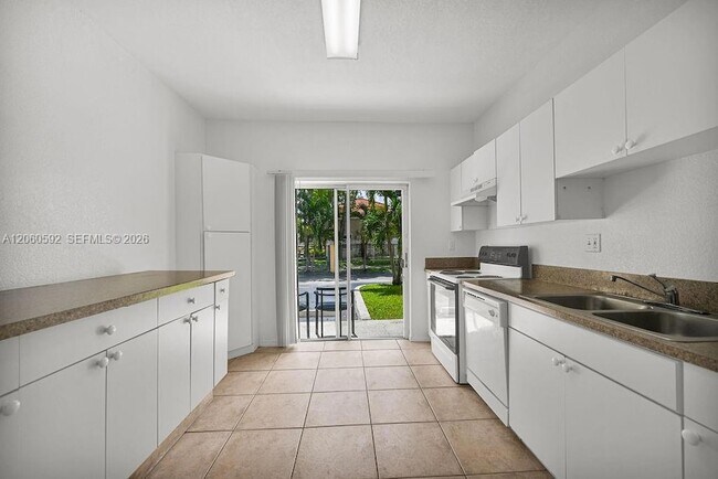 Building Photo - 6900 NW 179th St