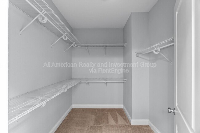 Building Photo - 181 Johnson Ct