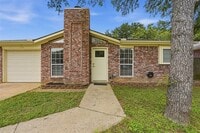 Building Photo - 1122 Hidden Creek Dr