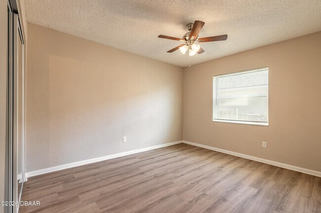 Building Photo - 10 Cormorant Ct