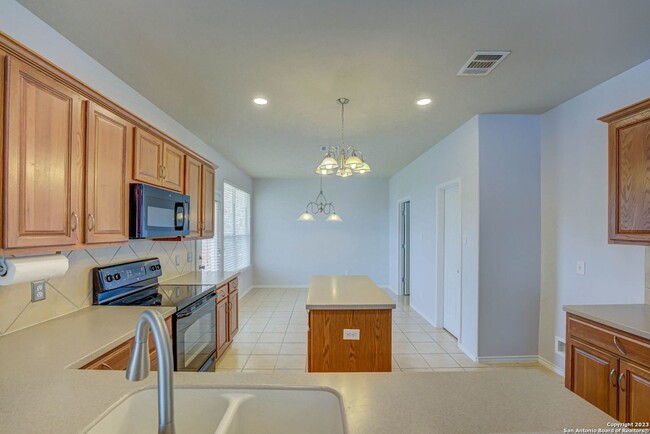 Building Photo - 3702 Pinyon Pne