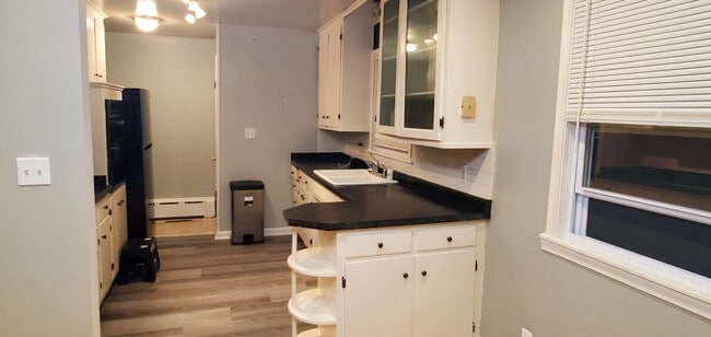 Building Photo - 425 97th Ave NW