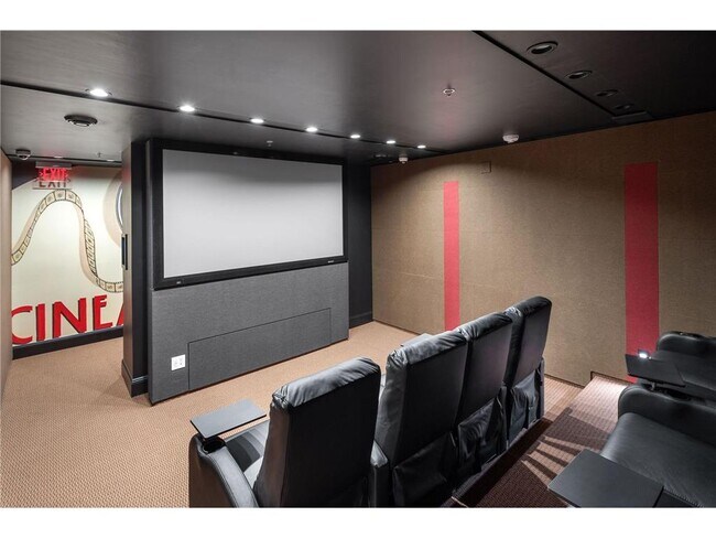 Building Photo - 20 NE 2nd St