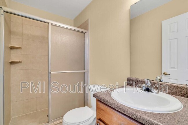 Building Photo - 1721 Parakeet Way