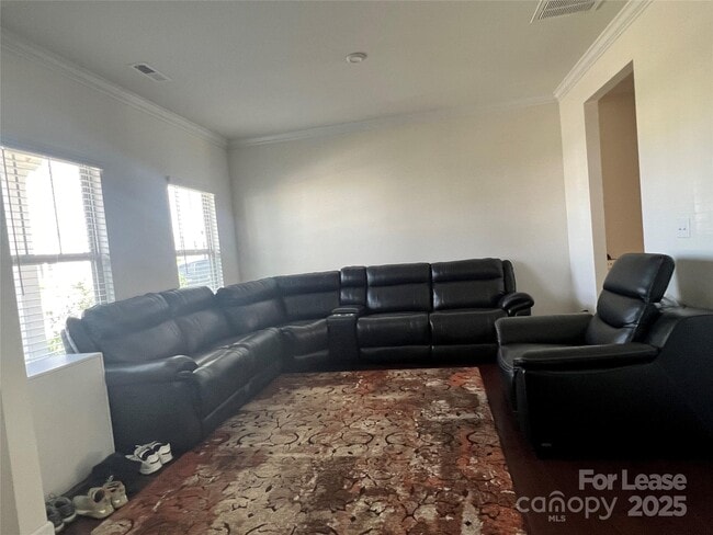 Building Photo - 8411 Flint Hill Dr