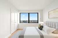 Building Photo - 85 E India Row