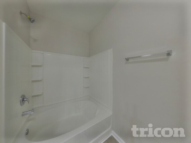 Building Photo - 7802 Bluefin Trail