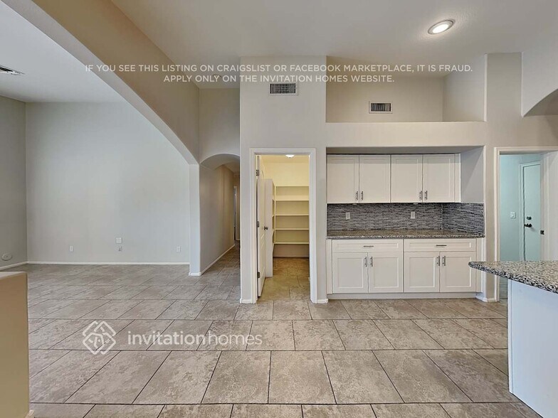 Building Photo - 29467 N Candlewood Dr