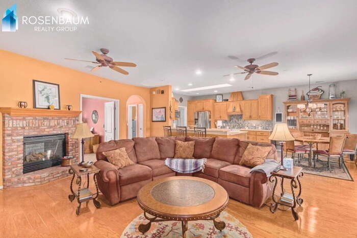 Building Photo - 15310 S Kline Pl