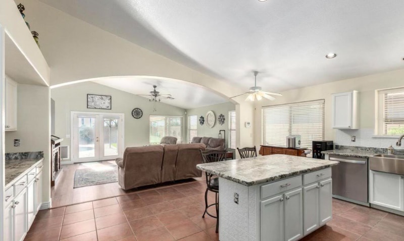 Building Photo - 22556 N Haley Dr