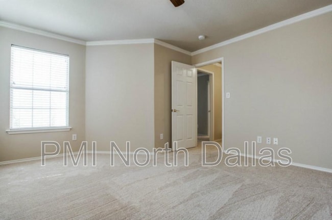 Building Photo - 7001 Van Gogh Dr