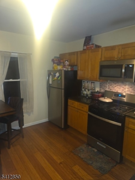 Building Photo - 426 Tompkins St