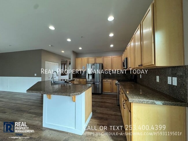 Building Photo - 4431 S 220th St
