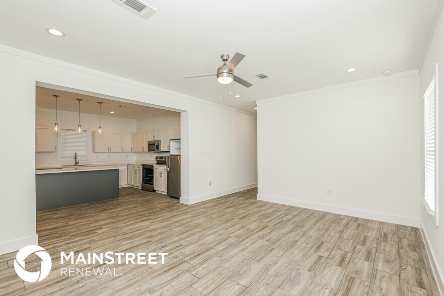 Building Photo - 1417 Illinois Ave