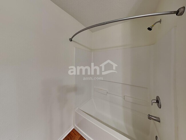 Building Photo - 7314 Tangle Bend Dr