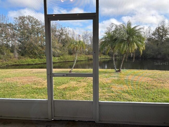 Building Photo - 1932 Grenville Ct