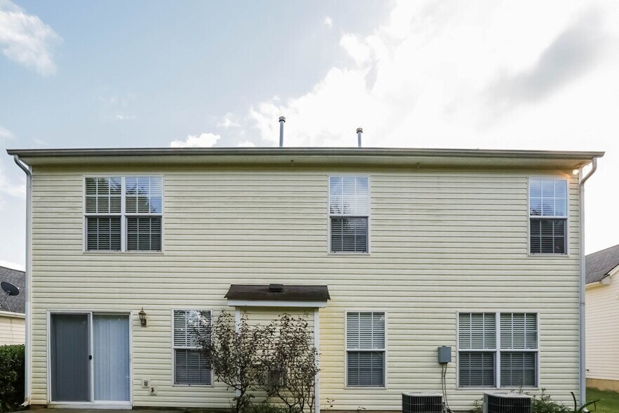 Building Photo - 6581 Long Nook Ln