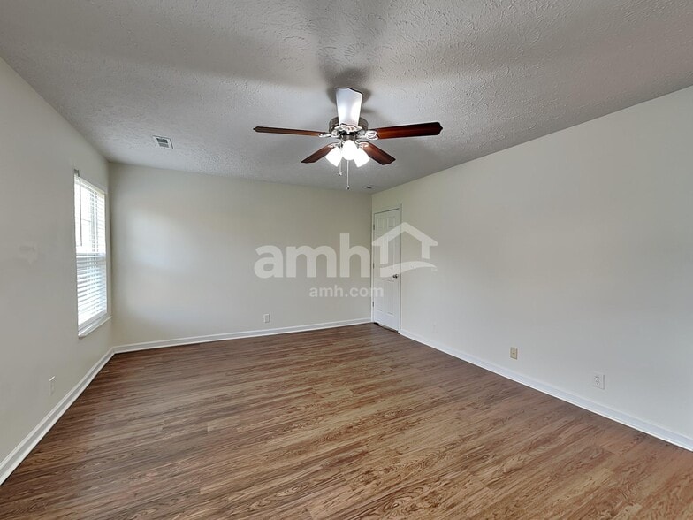 Building Photo - 3468 Chandler Cove Way