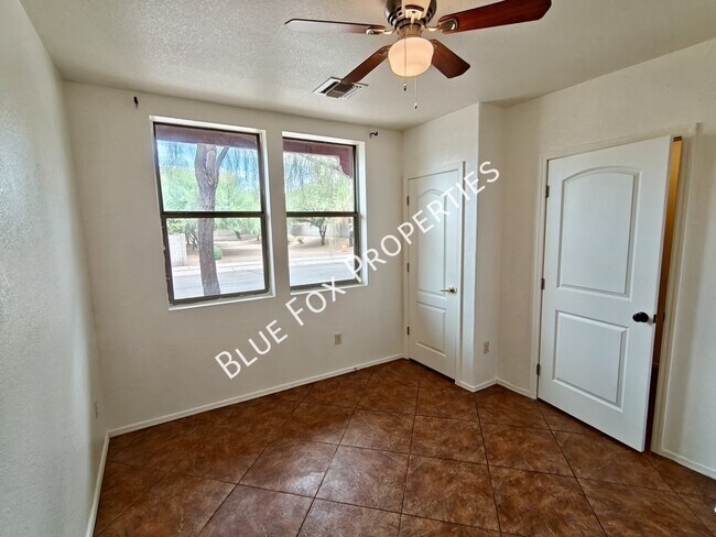 Building Photo - 1292 Paseo Luna Blanca