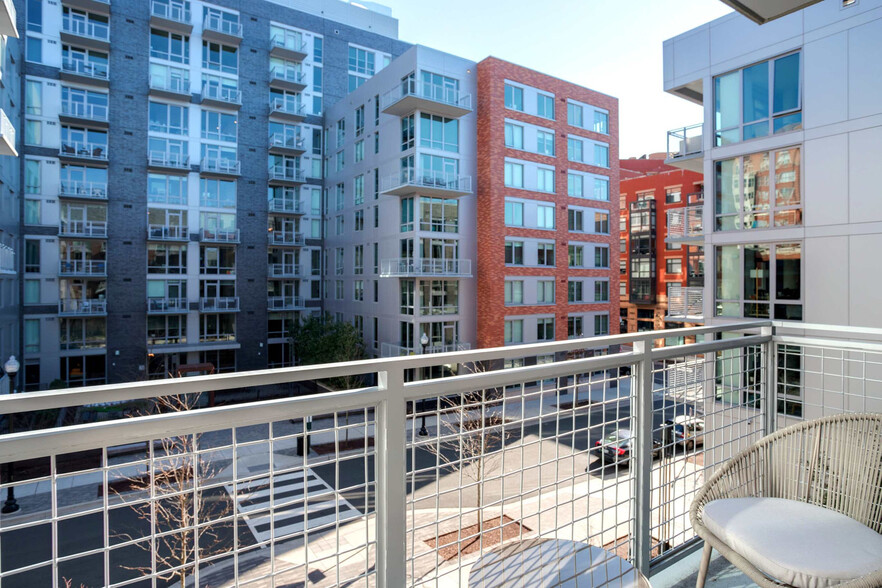 Building Photo - 1122 N Hudson St