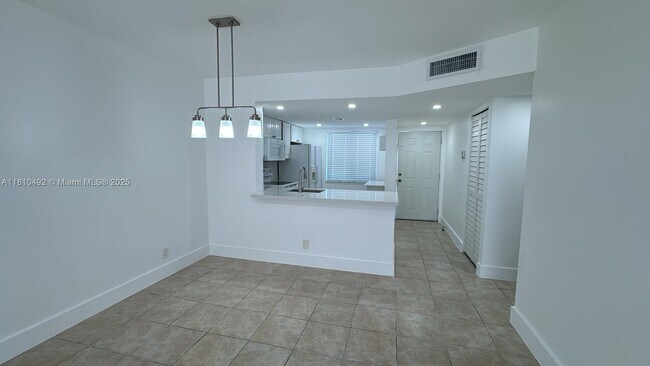Building Photo - 8610 N Sherman Cir