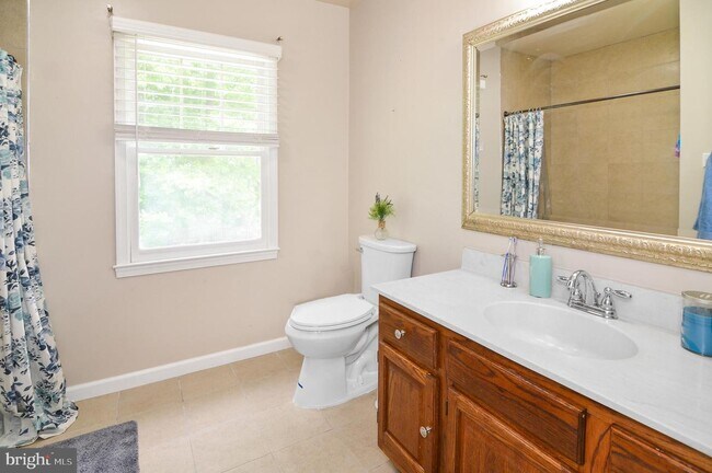 Building Photo - 6303 Gabriel St