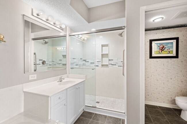 Building Photo - Spacious 3BR/3BA Coastal Retreat at Harbour Pointe – Utilities Included!
