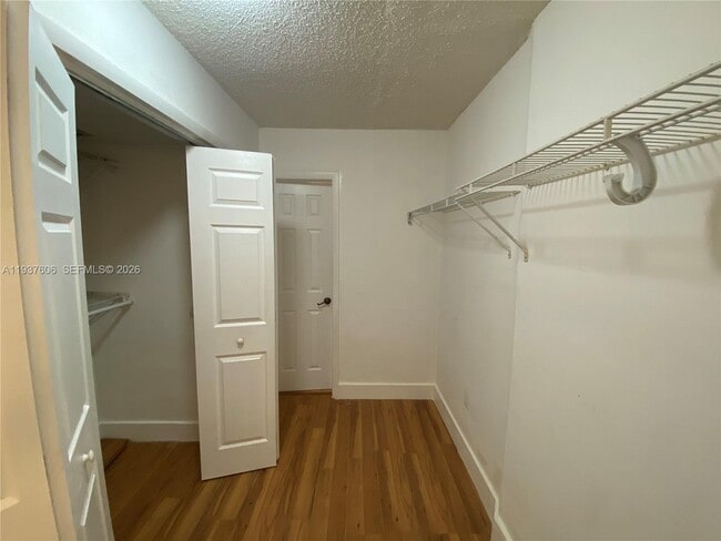 Building Photo - 1740 Jefferson Ave