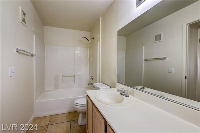 Building Photo - Age restricted 2-bedroom, 2-bath condomini...