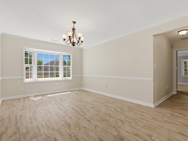 Building Photo - 9437 Fairmead Dr