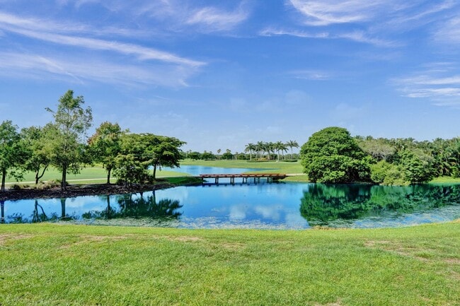 Building Photo - 12650 Vista Isles Dr