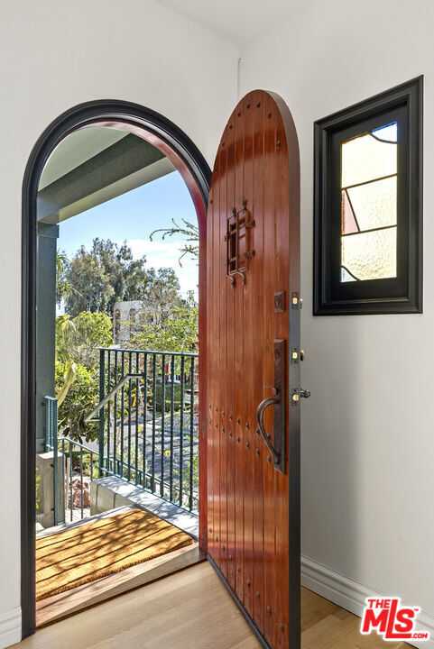 Building Photo - 8835 Betty Way