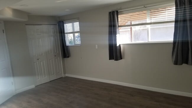Building Photo - 10282 Golden Willow Dr
