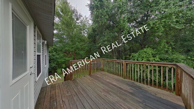 Building Photo - 144 Lonnie Jack Dr