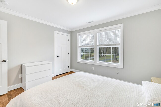 Building Photo - 44 Morehouse Hwy