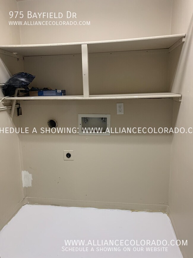 Building Photo - 975 Bayfield Dr