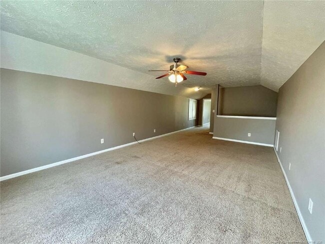 Building Photo - 193 Lochwood Dr