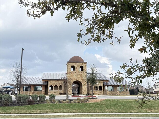 Building Photo - 4644 Padula Dr