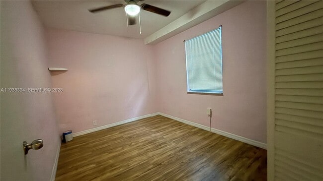 Building Photo - 225 N K St