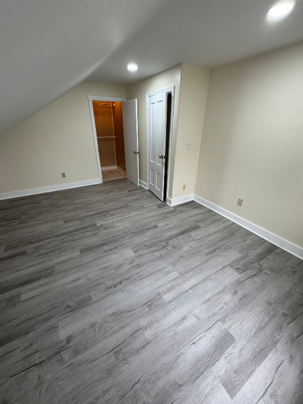 Building Photo - 19 Gooding St