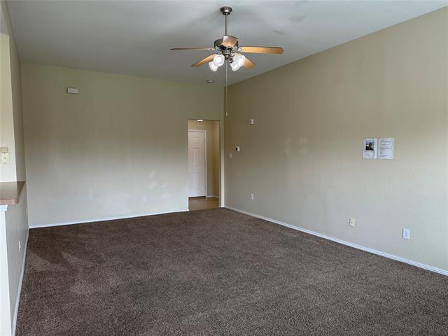 Building Photo - 301 Meadow Lark Ln