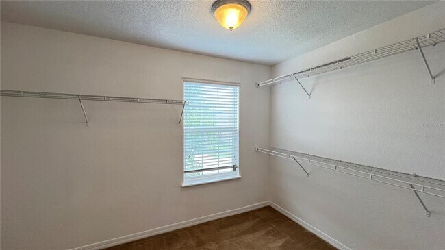 Building Photo - 16048 Yelloweyed Dr