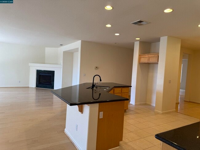 Building Photo - 4641 Palomino Way