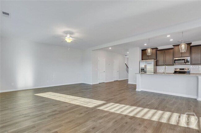 Building Photo - 10 Ashmont St