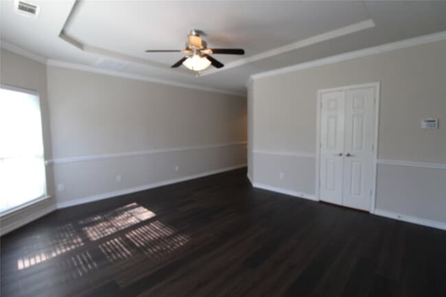 Building Photo - 15195 Shellwood Ln