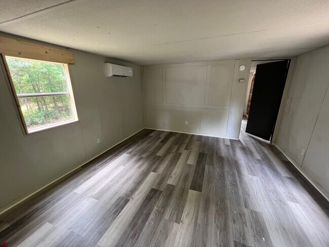 Building Photo - 3829 Red Bug Road, Unit 76 Wildwood