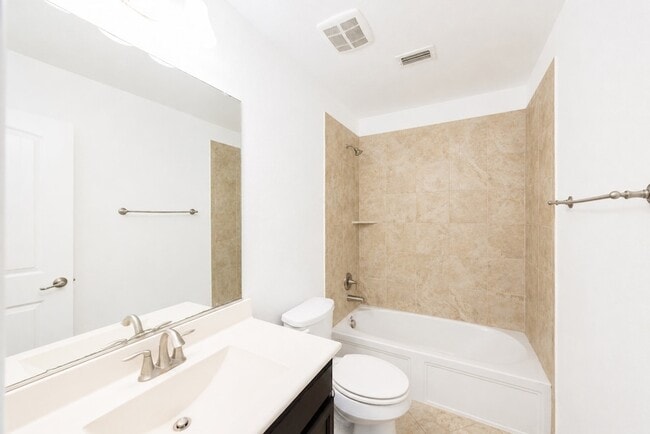 Building Photo - 9113 Holliday Ln