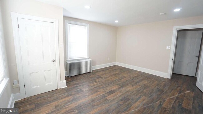 Building Photo - 104 Bethlehem Pike